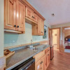 Отель Eagles Point Lodge 4 Bedroom Home with Hot Tub, фото 12