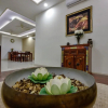Отель White Tulips Home Stay, фото 7