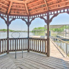 Отель Waterfront Lake Ozark Pad: Fishing/boat Dock!, фото 22