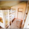 Отель Remarkable 2-bed Safari Lodge in Llanidloes в Ллангириге