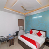 Отель OYO 28849 Hotel Sunshine, фото 3