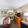 Отель Quality Inn & Suites Near White Sands National Park, фото 34