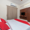 Отель OYO Flagship 095 Athithi Inn, фото 2