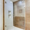 Отель Family Mountain Home, Sleeps Up To 12, Private Hot Tub! 4 Bedroom Home by RedAwning, фото 8