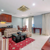 Отель Cozy Stay 1Br Roosseno Plaza Apartment, фото 1