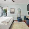 Отель Grape Escape Inn & Suites, фото 23