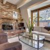 Отель Exclusive 2 Bedroom Mountain Vacation Rental in the Heart of Downtown Aspen One Block From Silver Qu, фото 3
