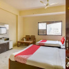 Отель OYO 72203 Hotel Shrinath, фото 6