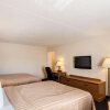 Отель Rodeway Inn & Suites, фото 5