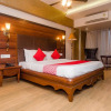 Отель OYO 14699 Hotel Nakshatra Regency, фото 20