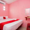 Отель RedDoorz near Simpang Bandara SMB II, фото 7