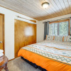 Отель Woodland Park Chalet w/ Deck, Grill & Mtn Views!, фото 5