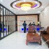 Отель Lianyun Tianxia Business Hotel, фото 1