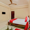 Отель OYO 43619 Sahasra Residency, фото 18