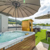 Отель Rooftop Home With Whirlpool & Sauna, фото 8