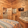 Отель Cabin w/ Hot Tub + Deck, 3 Mi to Pigeon Forge, фото 13