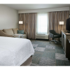 Отель Hampton Inn & Suites Mason City, фото 17