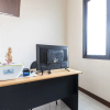 Отель OYO 1598 Feby Inn Near RS Gandaria, фото 20
