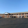 Отель Travel Inn & Suites, фото 1