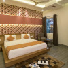 Отель OYO Premium Karnal Club, фото 5