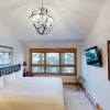 Отель Cascade Village 3 Bedroom Condo With Pool, Hot Tubs, and On-demand Shuttle to Vail Village, фото 2
