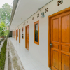 Отель Ayu Homestay Syariah by OYO Rooms, фото 35