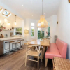 Отель Gorgeous 4 Bedroom Family Home Next to Clapham Common, фото 44