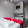 Отель Reddoorz Plus Near Maimun Palace 2 Medan, фото 18