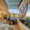 Отель Spacious Family Villa in Camps Bay With Breathtaking Views Ocean Pearl, фото 1