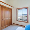 Отель Pacific House by Avantstay Bright Airy Home w/ Direct Access to Cannon Beach, фото 3