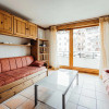 Отель Cozy apartment with balcony 100 m from the Bettex gondola, фото 5