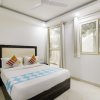 Отель OYO 81182 Collection O Comfy Stay Hotels в Нью-Дели