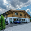 Отель Cozy Apartment in Neukirchen Am Großvenediger with Parking, фото 1
