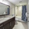Отель Bluebird Suites in Tysons Corner, фото 6