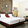 Отель Tiger Camp Resort - a River Access Property, фото 4