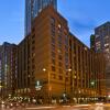 Отель Embassy Suites by Hilton Chicago Downtown River North в Чикаго