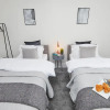 Отель Your Sheffield Stays - Spacious 5 Bedroom House, фото 6