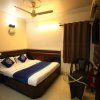 Отель OYO 9095 Hotel Kanishka, фото 37