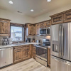 Отель Sleek Columbia Falls Condo: Centrally Located!, фото 4