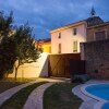 Отель Spacious Villa in Languedoc-Roussillon with private Swimming Pool, фото 24