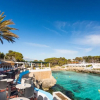 Отель Villa Kandela Large Private Pool Walk to Beach Wifi Car Not Required - 3443, фото 6
