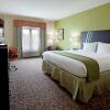 Отель Holiday Inn Express & Suites Clemson, an IHG Hotel, фото 3