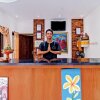 Отель SUPER OYO 90672 Adhya Guest House Lombok, фото 9