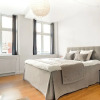Отель Sanders Leaves - Charming 3-bdr Apt With City View, фото 15