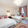 Отель Grand Mansion, 9-double Bedroom and Free Parking, фото 3