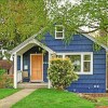 Отель Birch Tree Cottage - Three Bedroom Home with Fireplace, фото 16