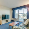 Отель Boardwalk Resort-Unit 131 by Hosteeva, фото 2