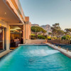 Отель Spacious Family Villa in Camps Bay With Breathtaking Views Ocean Pearl, фото 16