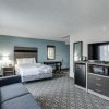 Отель Days Inn & Suites by Wyndham Spokane, фото 18