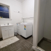 Отель Cozy 3BR - Heat Pump & Wifi & Netflix, фото 6